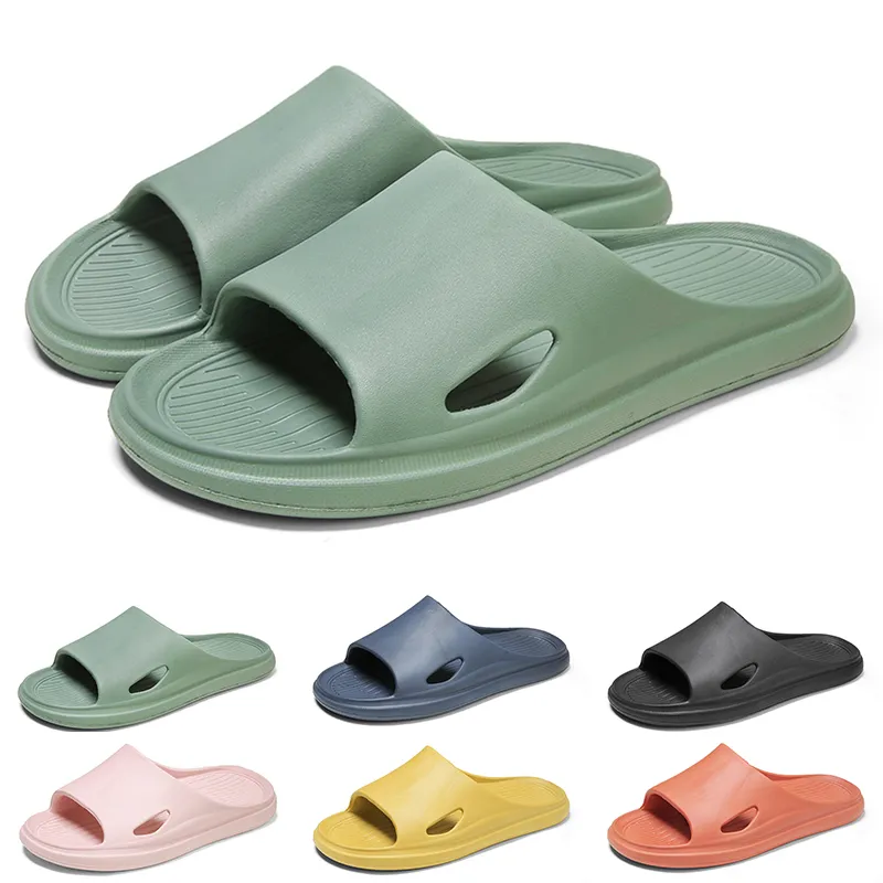 Men Women Summer Light Weight Bathroom Shower Slippers Silent Practical Couple Slide Comfortable Soft Mens Womens Home Indoor Outdoor Beach Sandals Hole Shoes BB32
