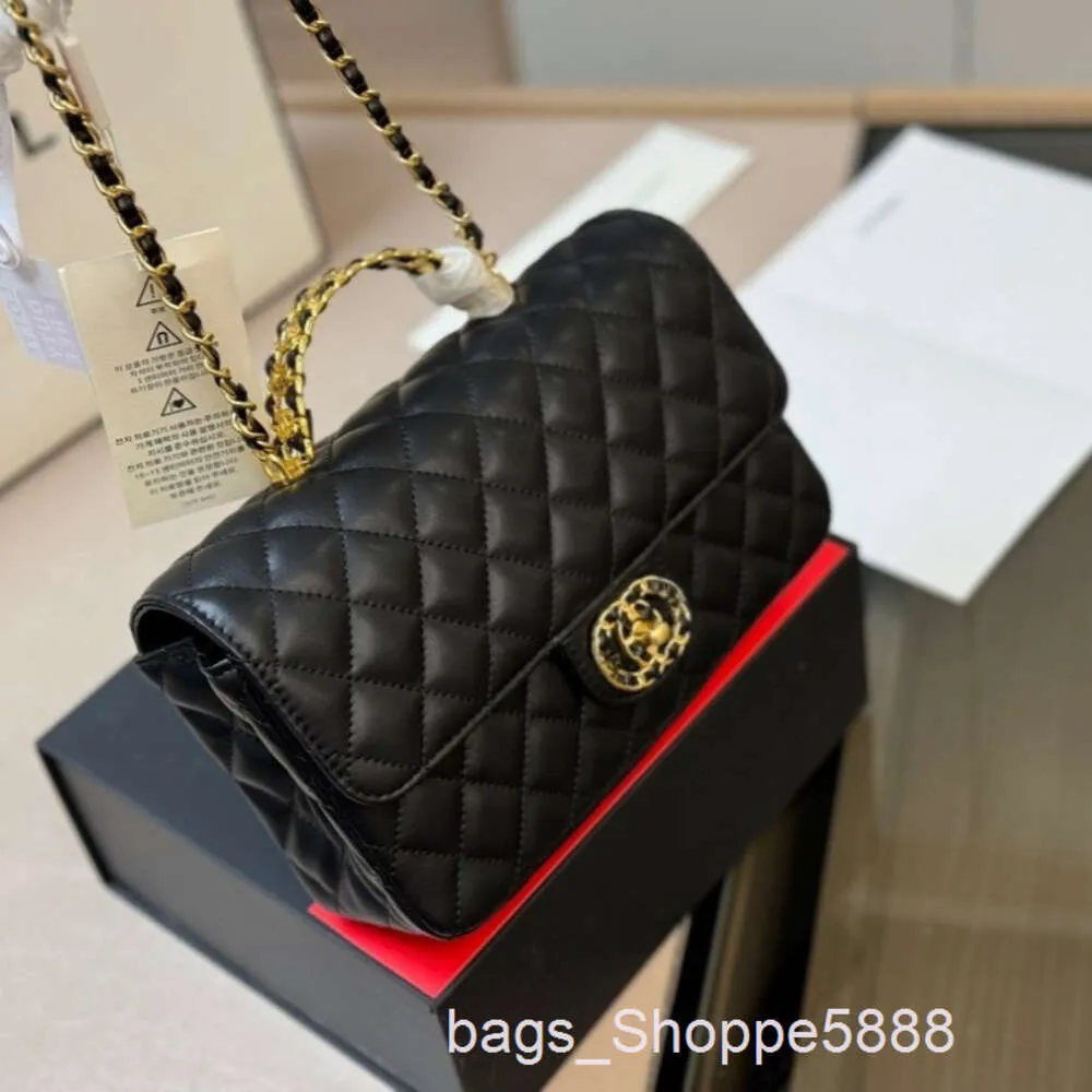 Shops Sell High Quality Bag for Womens Crossbody in 2024 New Fashionable and Versatile Shoulder Classic Diamond Grid Chain Large Capacity Commuting