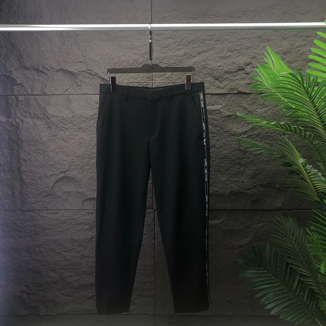 Pantalones para hombres Diseñador de otoño e invierno Pantalones Madre de alta calidad Pantalones de alta calidad Comercio de lujo Color sólido Casual#A10