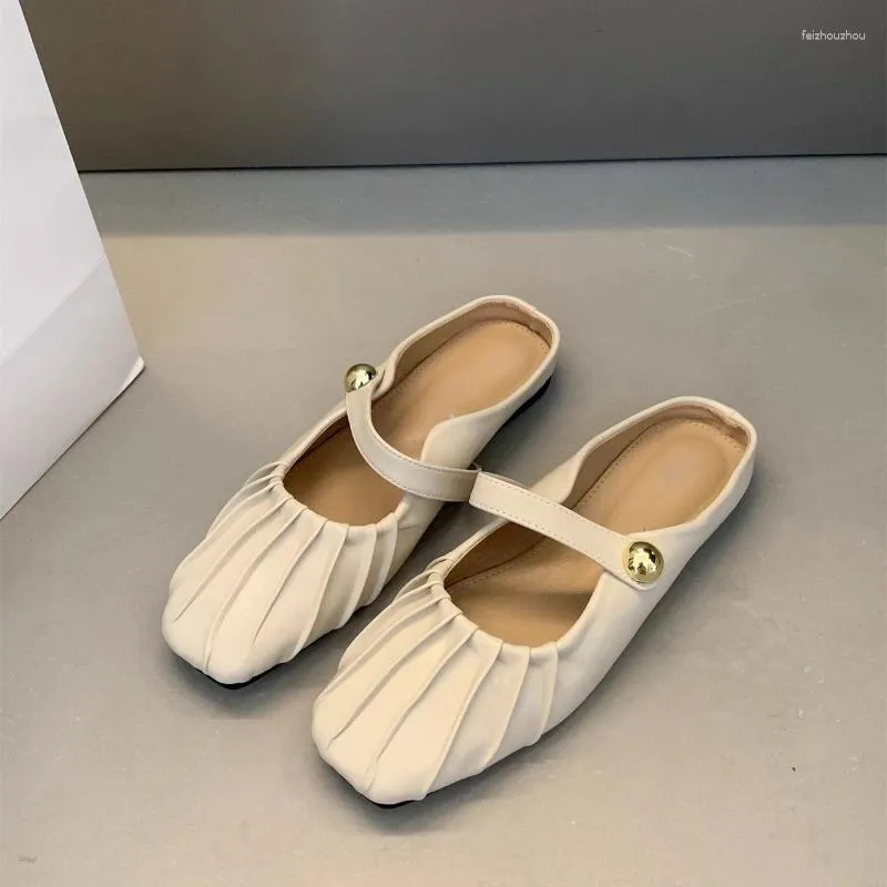 Sandaler Flat French French Liten doft Bun Head Half tofflor Kvinna med spännskor i Summer Wear Temperament Support 2024