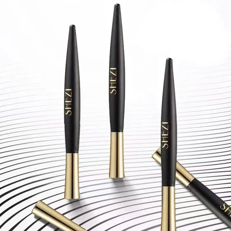 Eyeliner Shezi Black Liquid Eyeliner Pen Waterdicht Langdurige oogmake -up Gladde QuickDry Gold Liner Potlood Japanse cosmetica