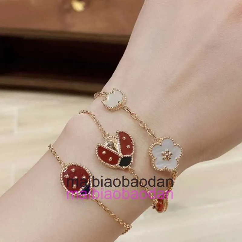 Designer 1to1 Bangle Luxury Jewelry Fanjia Bracelet Seven Star Five Flower Female Thick Electroplated Light Luxury Natural White Fritillaria Red Agate Bracelet Li