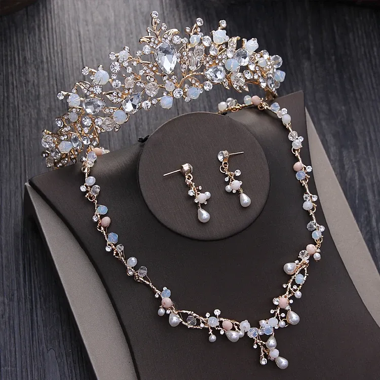 Halsband ädla kristallpärlor pärla brud smycken set rhinestone pageant diadem tiaras halsband örhängen krona bröllop dubai smycken set