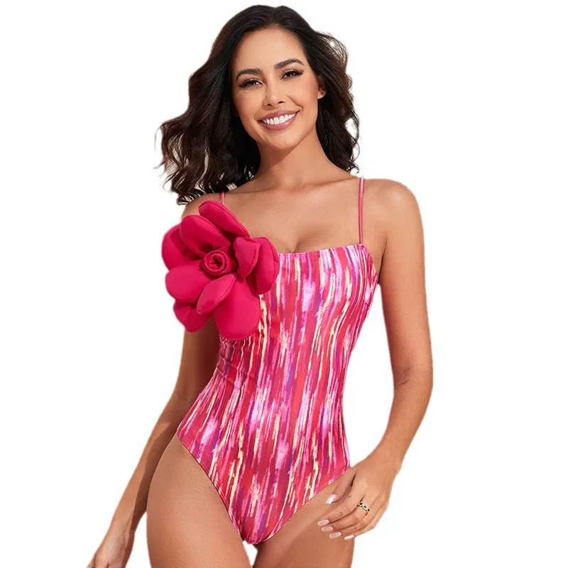 MAISON FEMMES MAISON ONE PIÈCE Cosuier de bain Rose Stripes Print Monokini Spaghetti Strap de maillot de bain avec applique de fleurs