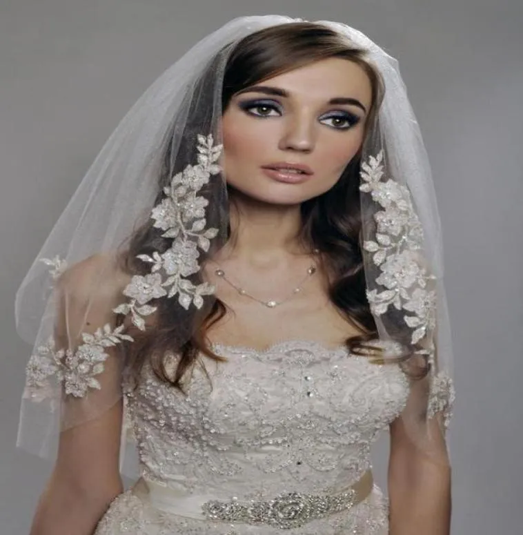 Hijab Bridal Veil Lace Appliques perles bord Blanc Ivoire 1 couche Veaux blancs Elbow Wedding3048722