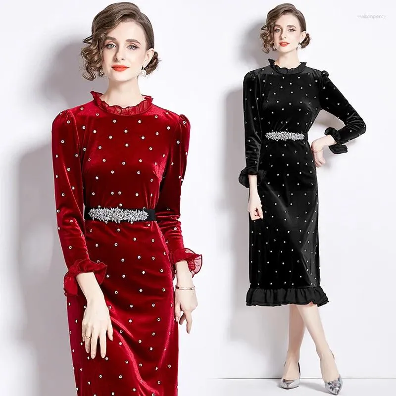 Casual Dresses Women Runway Fashion Luxury Glitter Crystal Dot Midi Long Party Dinner Lady Vintage Elegant Velvet Dress With Belt