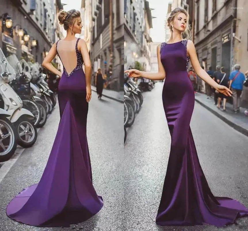 Party Dresses 2024 Purple Boat Neck Pärlor Illusion Back Mermaid Long Evening Dress Elegant Vestido de Festa Prom Gowns Formal