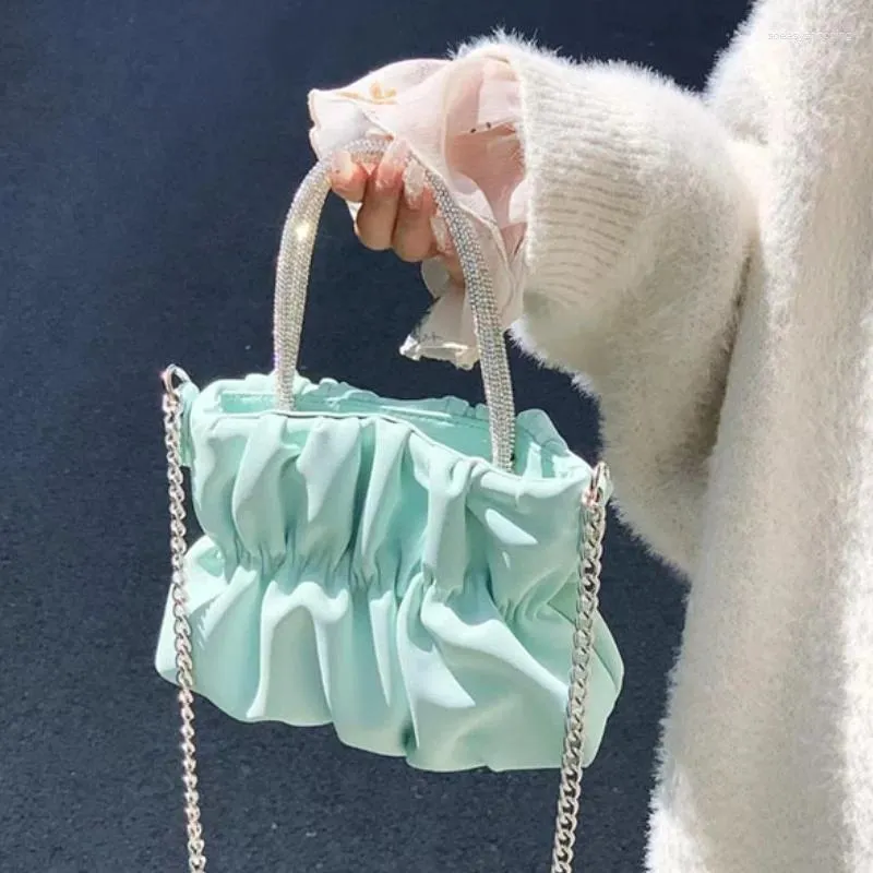 Abendtaschen Luxusdesigner Falten -Tasche für Frauen Mode Strasskette Crossbody Hochzeitsfeier Damen Square Schulter