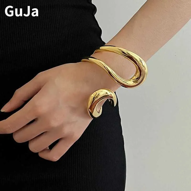 Kralen moderne sieraden Europees en Amerikaans ontwerp Geometrische open armbanden voor Girl Women Party Gifts Exaggerative Accessories 240423