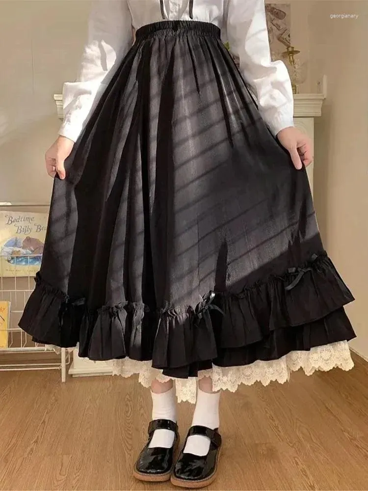 Kjolar 2024 svarta långa kvinnor kawaii preppy stil lolita kjol kvinnlig vintage dubbel lager spets rufsed veckad