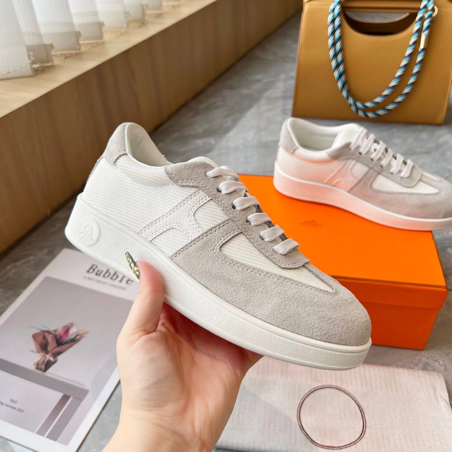 Designer sneakers oversized casual schoenen wit zwart leer luxe fluwelen suède dames espadrilles trainers vrouwen flats veter omhoog platform w530 02