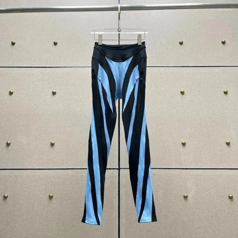 Женские брюки синий коричневый белый цвет 2024 Лето высококачественные лоскутные линии.