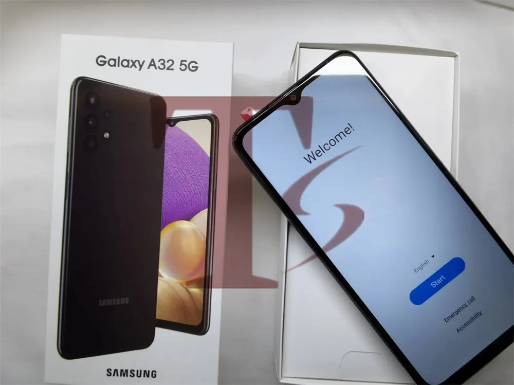 Samsung Galaxy A32 5G Unlocked Mobile Phone 6.5 in 4GB RAM 64GB