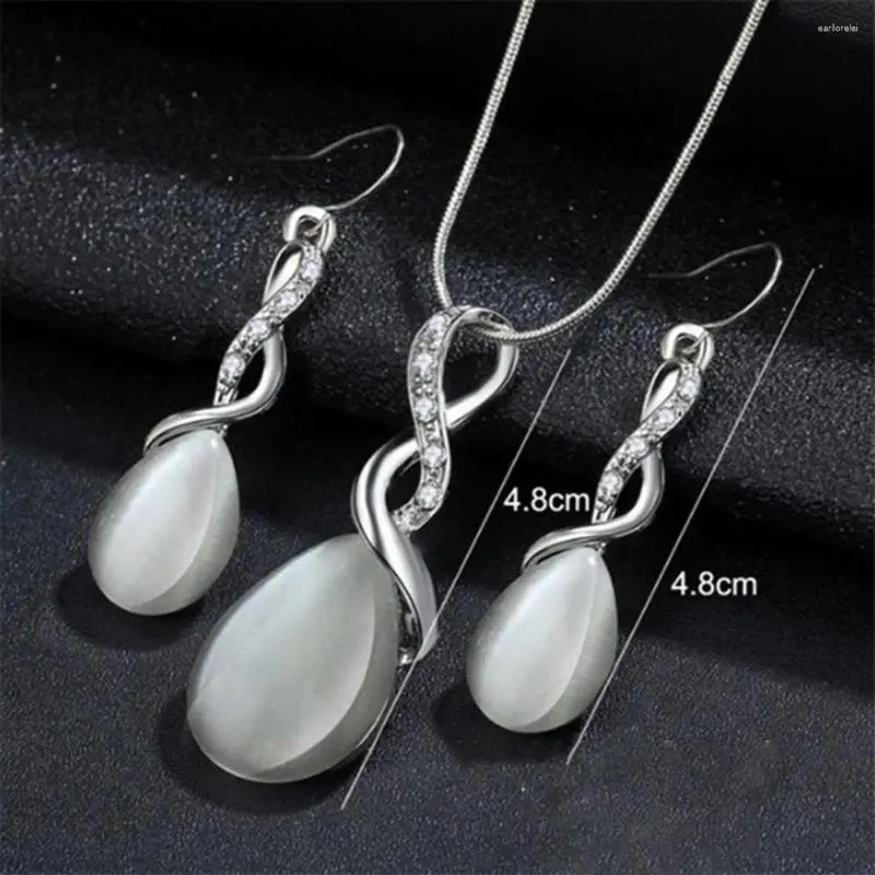 Necklace Earrings Set 1 Bride Kit Waterdrop Pendant Rhinestone Twisted Ring Elegant Luxury Hypoallergenic Women Girl Hook Earrin