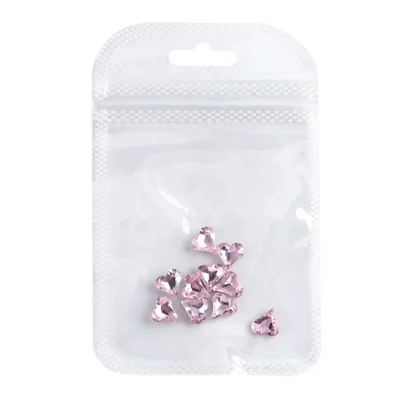 NIEUW 2024 Modieuze 3D Pink Hart Nagel Parts Art Decoratie Bear Beer Bows Resin Nail Crystal Charms Rhinestones Accessoires Butterfly3d Crystal Charms