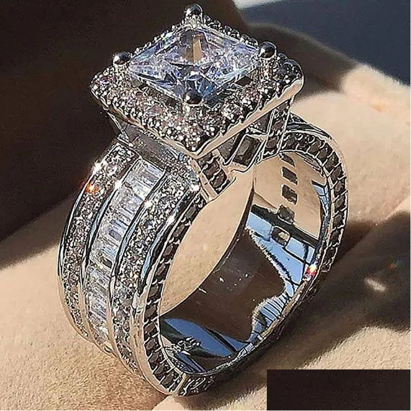 Anillos Vintage Court Mens Ring Sier Princess Cut Cz Stone Engagement Band para Women Jewelry Drop entrega DH0XQ