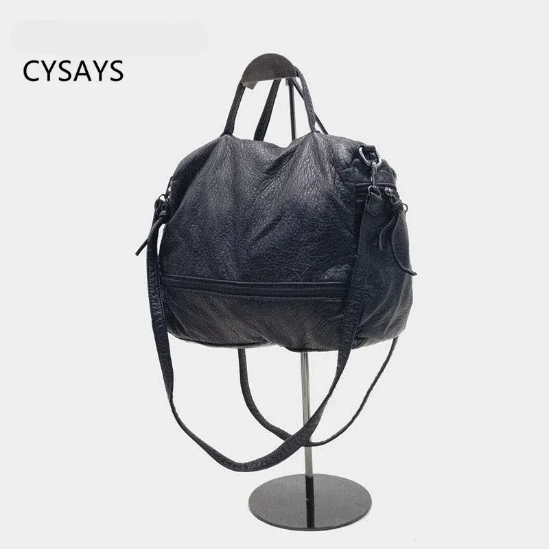 Väskor snygga mångsidiga mjuka läderhandväska kvinnors stora kapacitet axelväska dubbla axelband reser ryggsäck med blixtlås