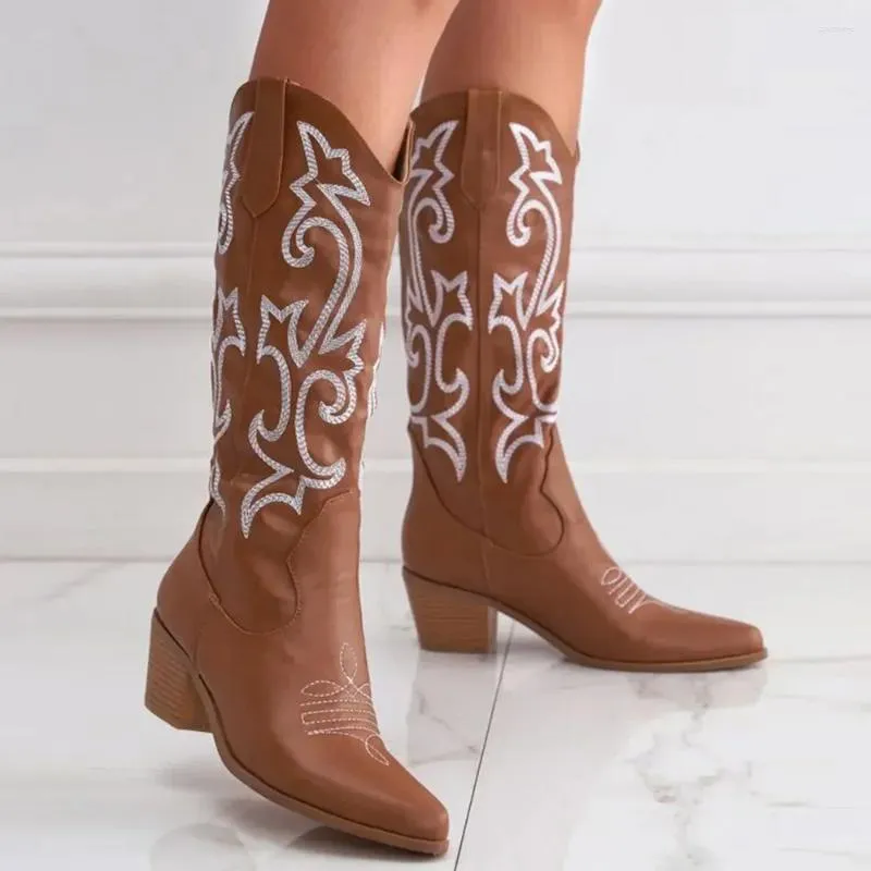 Laarzen 2024 cowboy voor vrouwen faux blad scroll geborduurd punt teen chunky hakken knie hoge westerse schoenen zwart wit