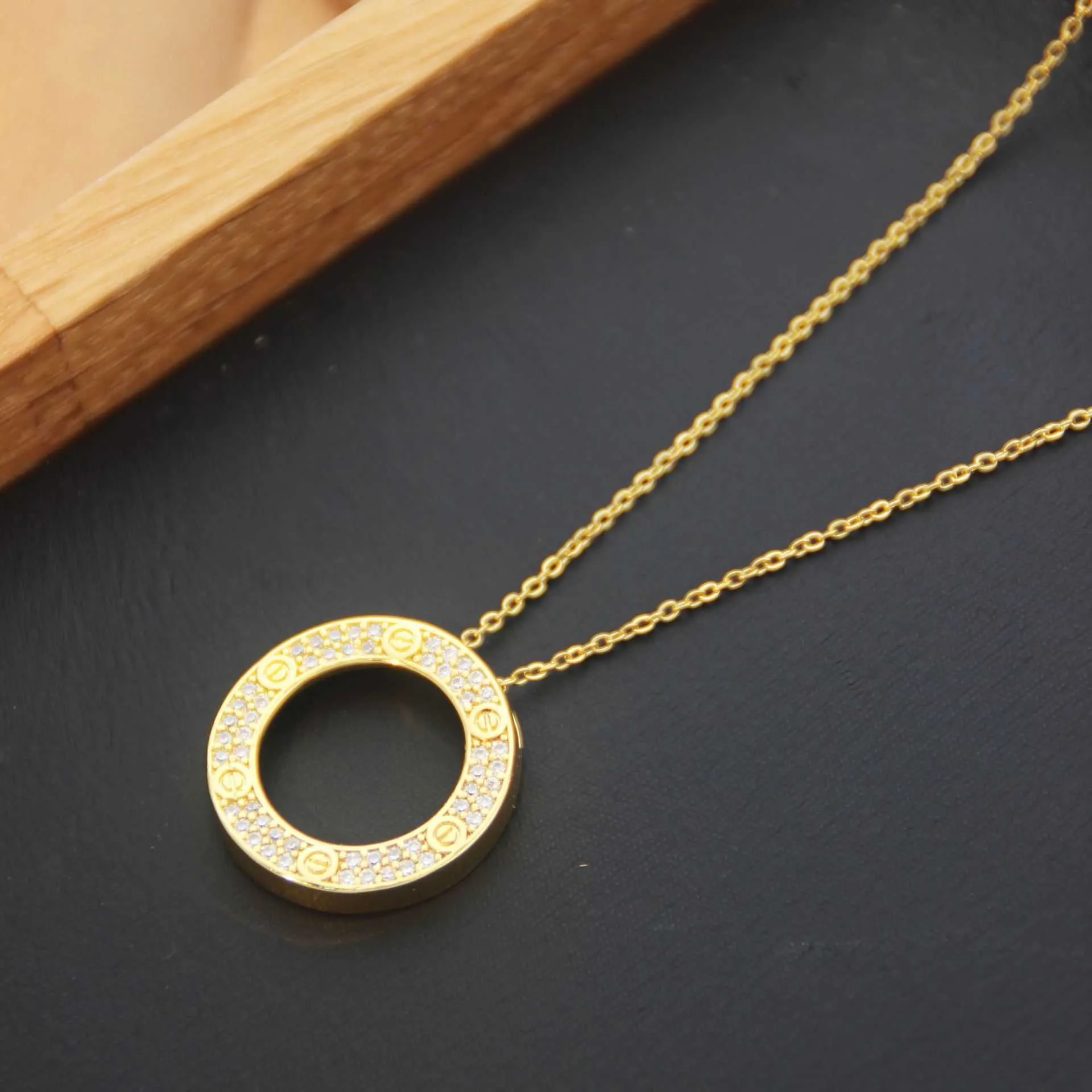 Nieuwe klassiek ontwerp Kettingen Man 18K Gold Ring ketting Luxe en uniek ontwerp met Cart Originele ketting