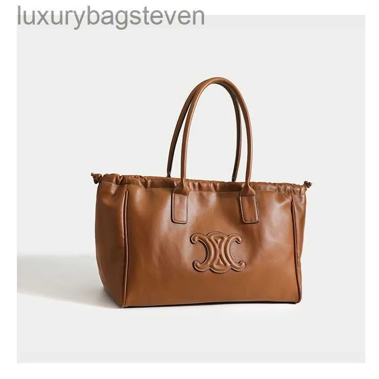 여성용 고급 시니어 셀린 디자이너 가방 토트 백 2024 새로운 가방 여성 대용량 소형 통근 패션 가방 원본 로고가있는 핸드백