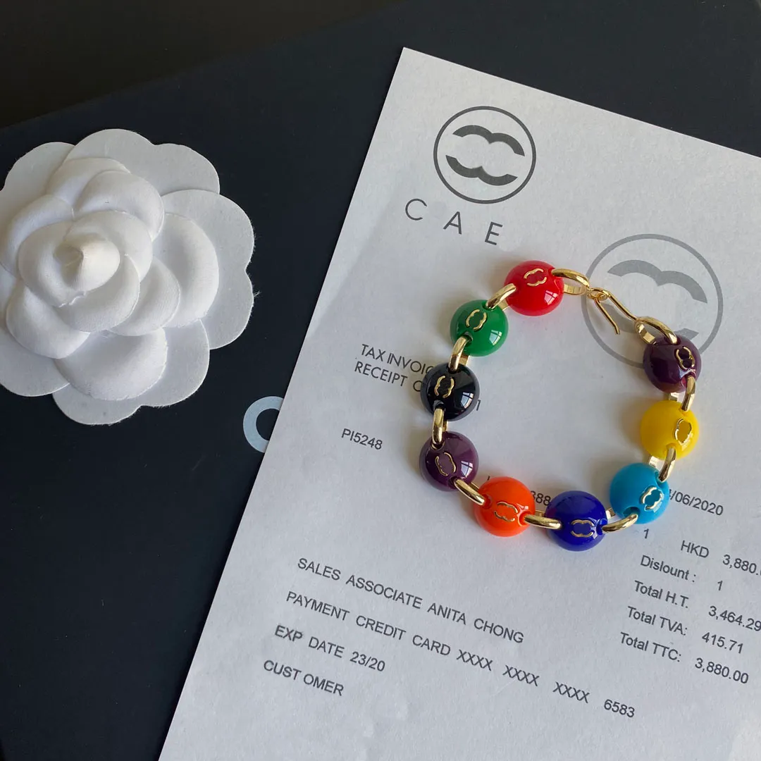 Diseñadores Nuevos coloridos Pulsera de cuentas Color chapado en oro Preservador de modernas brazalete de alumno de moda