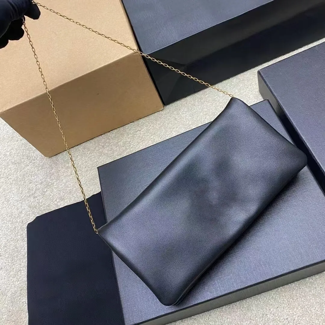Flaneur Clutch/ Shoulder bag Black