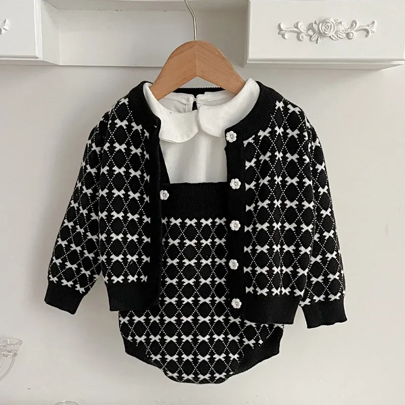 Sets Winter Newborn Baby Girls Clothing Suit Knitted Printing Cardigan Coat+Jumpsuit Infant Baby Girl Knitting Clothes Set