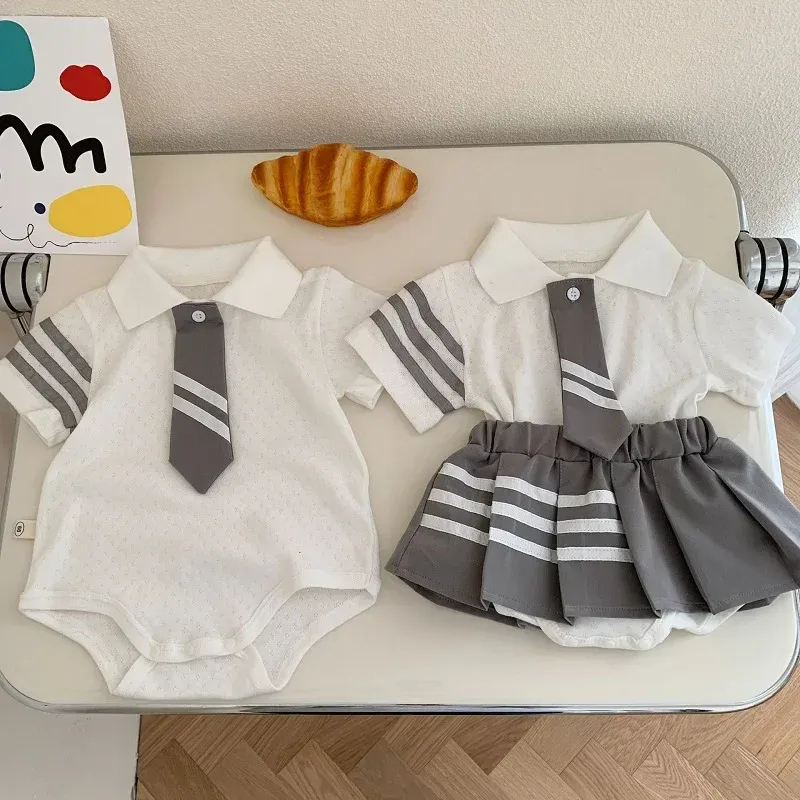 Sets schattige pasgeboren babymeisje kleren Korte Mouw Bowtie Cotton Romper Tops Elastische taille geplooide rok Outfits Verjaardagsfeestjes Outfits