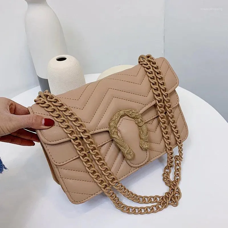 Sacs à bandouliers 2024 Candy Color Mode marque Femmes Sac Soft Pu Leather Messenger Designer Chain Crossbodybag Bolso Mujer