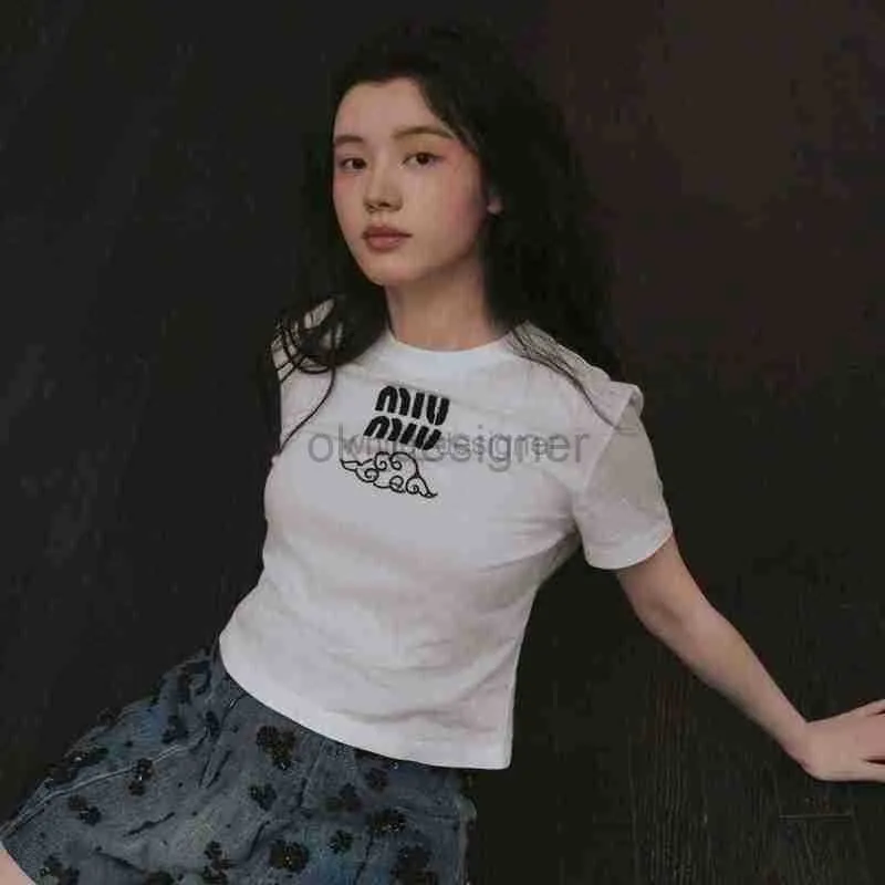 女性用TシャツデザイナーTEE 2024MU春/夏スタイル刺繍ステッカー刺繍丸首のかわいいTシャツL773483F