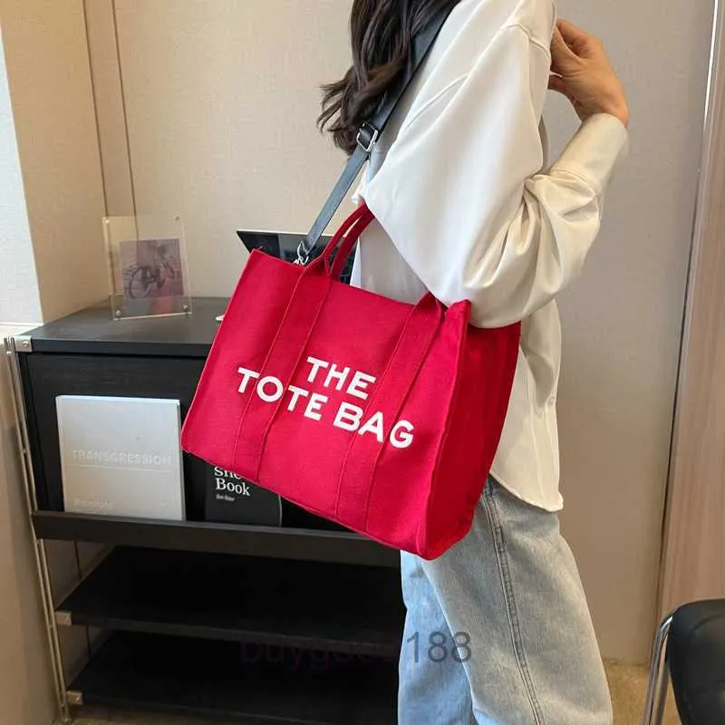 Designer Women's Mac Tote Bag 2024 Nouvelle lettre de sac en toile grande capacité Sac à main