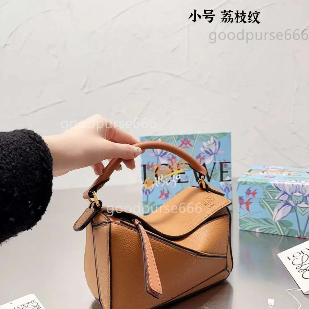 Women Lady Handheld Bag Casual loe 20*14cm Designer Puzzle Purse Spanien Women's Girl Small Bags Tote Evening Mini Handväskor Geometri HQYJ