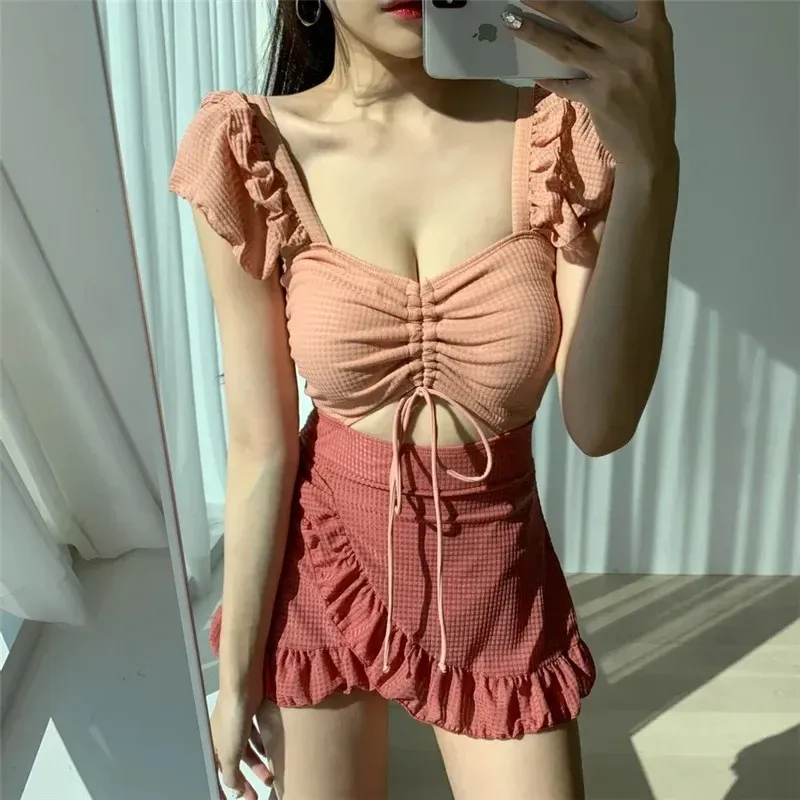 2021 new one-piece swimsuit women ins style girl skirt conservative boxer shorts hot spring swimsuit women