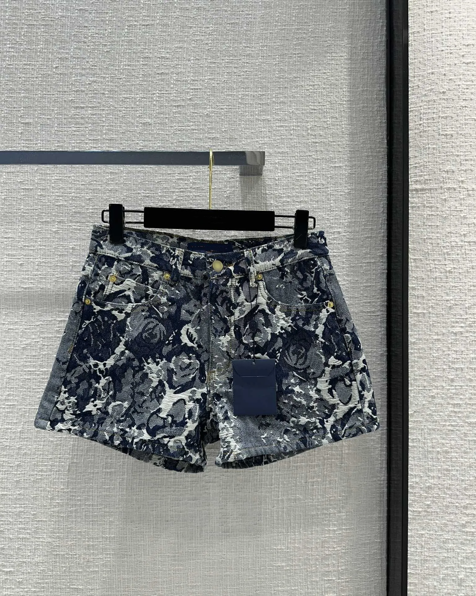 Kadın Markası Aynı Stil Şort 2024 Yeni İlkbahar Yaz Moda Tasarımcısı Lüks Pantolon Kadın Kot Pantolon 0425-17