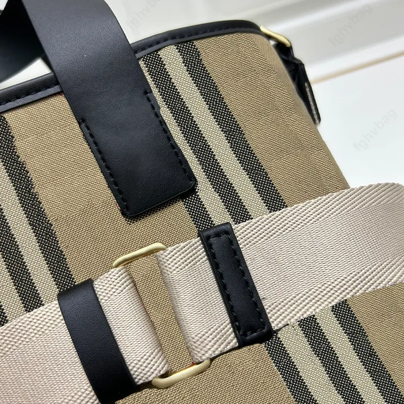 Canvas designer väskor randig tygväska lyxiga kvinnors väskor högkvalitativa läderhandtag handväska sommar mode crossbody påsar axel väska 24 mini shopping väskor