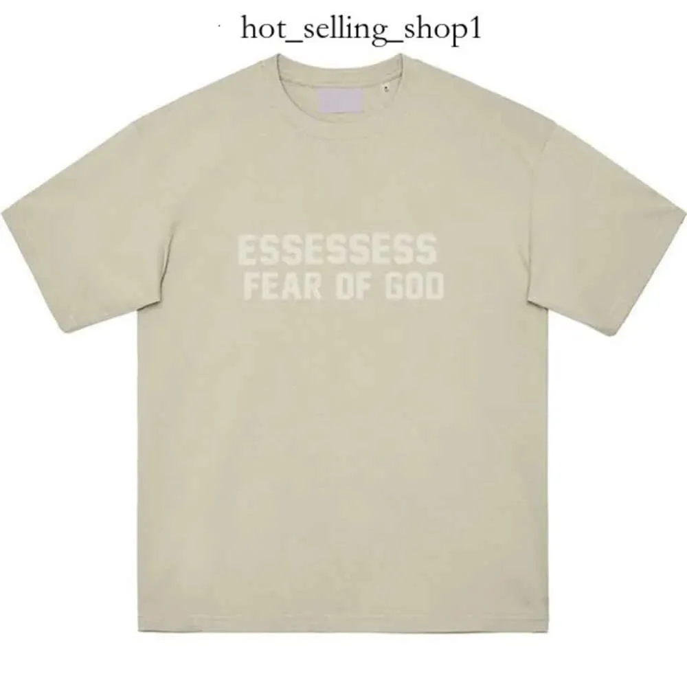 di Fear Ess Designer Esstenial Thirt Tshirts maschile classiche Basic BaseeDeed Batton Cotton Small Round Neck Island Tshirt Essentialsclothing T-shirt 905