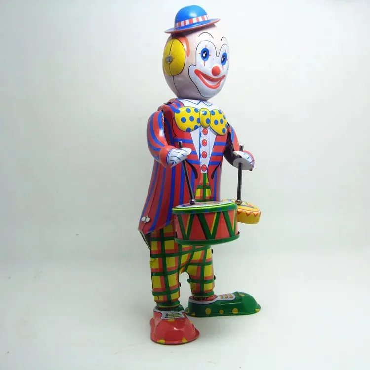 COLLECTION CLASSIQUE DROINT Rétro Clockwork Wind Up Metal Walking Tin Tyt Trumming Clown Drummer Robot mécanical Toys Kids Gift 240424