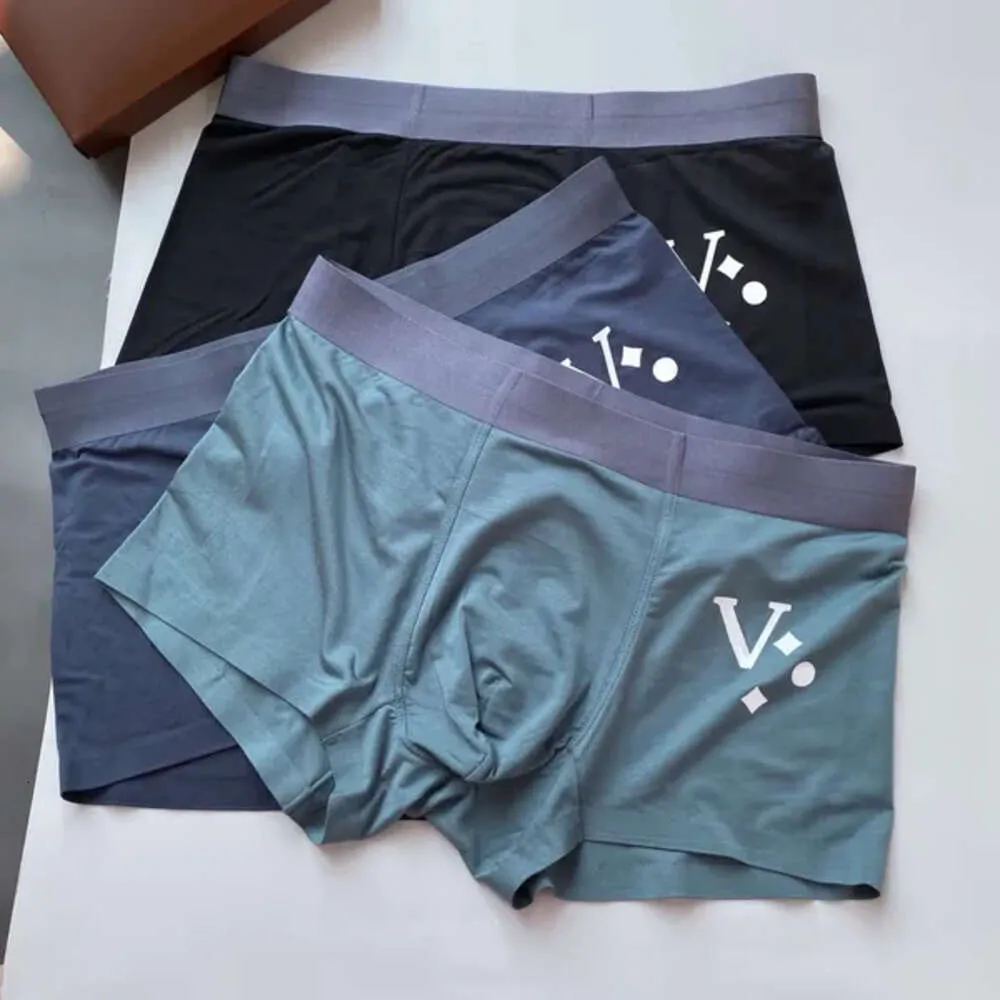 MENS LUSSO UNDURE UNDAVERSIONI DESIGNORE DESIGNER SHORT BOXER ICE SETA ULTRA ULTRA SEZIONE POTRO SHORTS SCHETS SCHESSAMENTO SCHESSI DELLA TESTA SCHEGGI