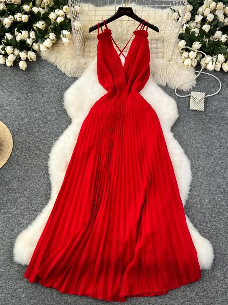 Casual Dresses Foamlina Summer Fashion Red Sling Dress for Women Elegant V Neck Sleuntveless Backless Slim Elastic Midje strand Långt veck