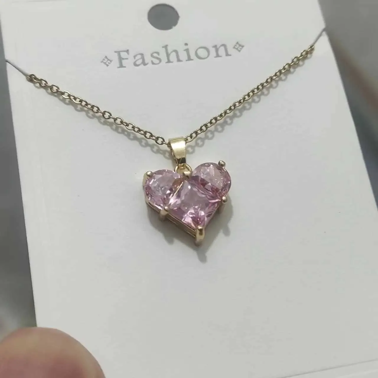 Herz Halskette Mit Rosa Schmuckstein Für Damen Elegant_voghion.com