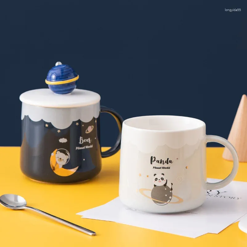 Tassen Paar Tasse Schöner Planet kreativer Keramik Tasse Cover und Löffel Kaffee Tee Milch Frühstücks Büro Exquisite Geschenk