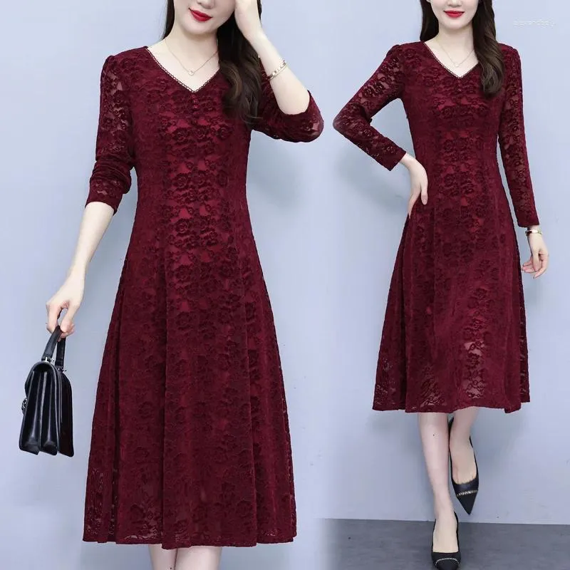 Casual Dresses Dress for Women 2024 Autumn and Winter Advanced Sense of Small Big Size Mother Lace Base kjol