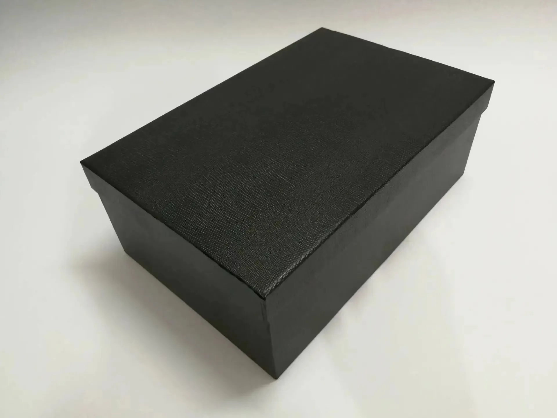 Shoe Box Carton Small Box Cover Upper and Lower Cover Black Shoe Box White Shoe Box 0111