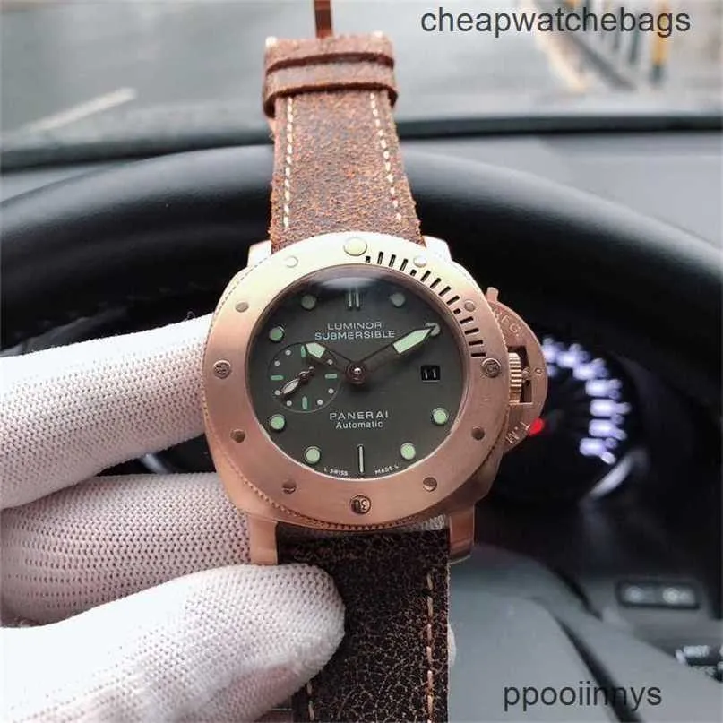 Panerei Luxury Wristwatches Submersibles Watches Swiss Technology Swiss Automatic Movement Sapphire Mirror