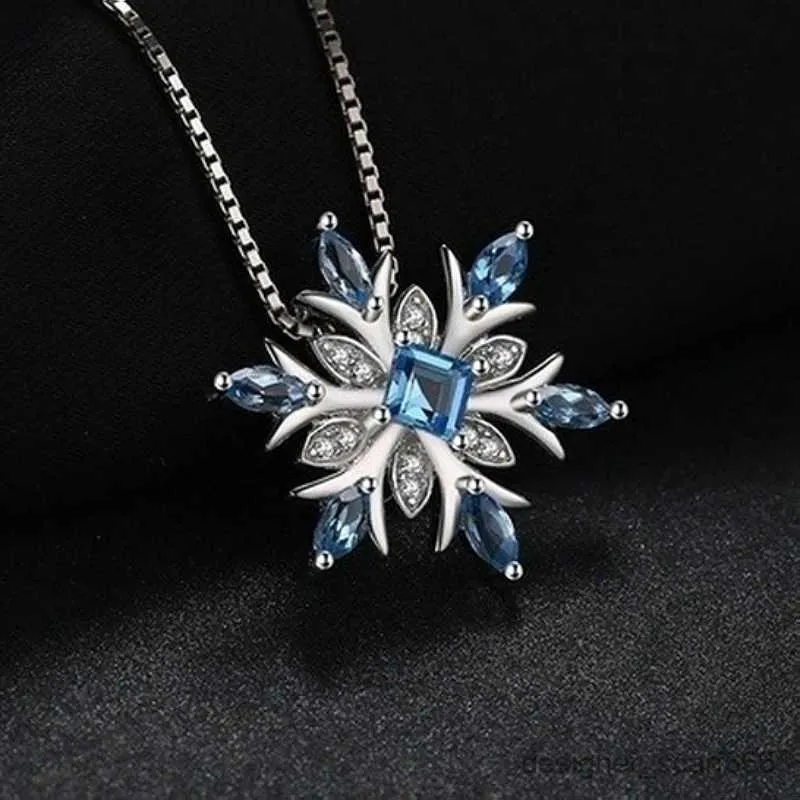 Pendant Necklaces Exquisite Fashionable Income Blue Snowflake Jewelry Lady Necklace Santa Snowflake Lucky Guardian Pendant Halloween Auspicious