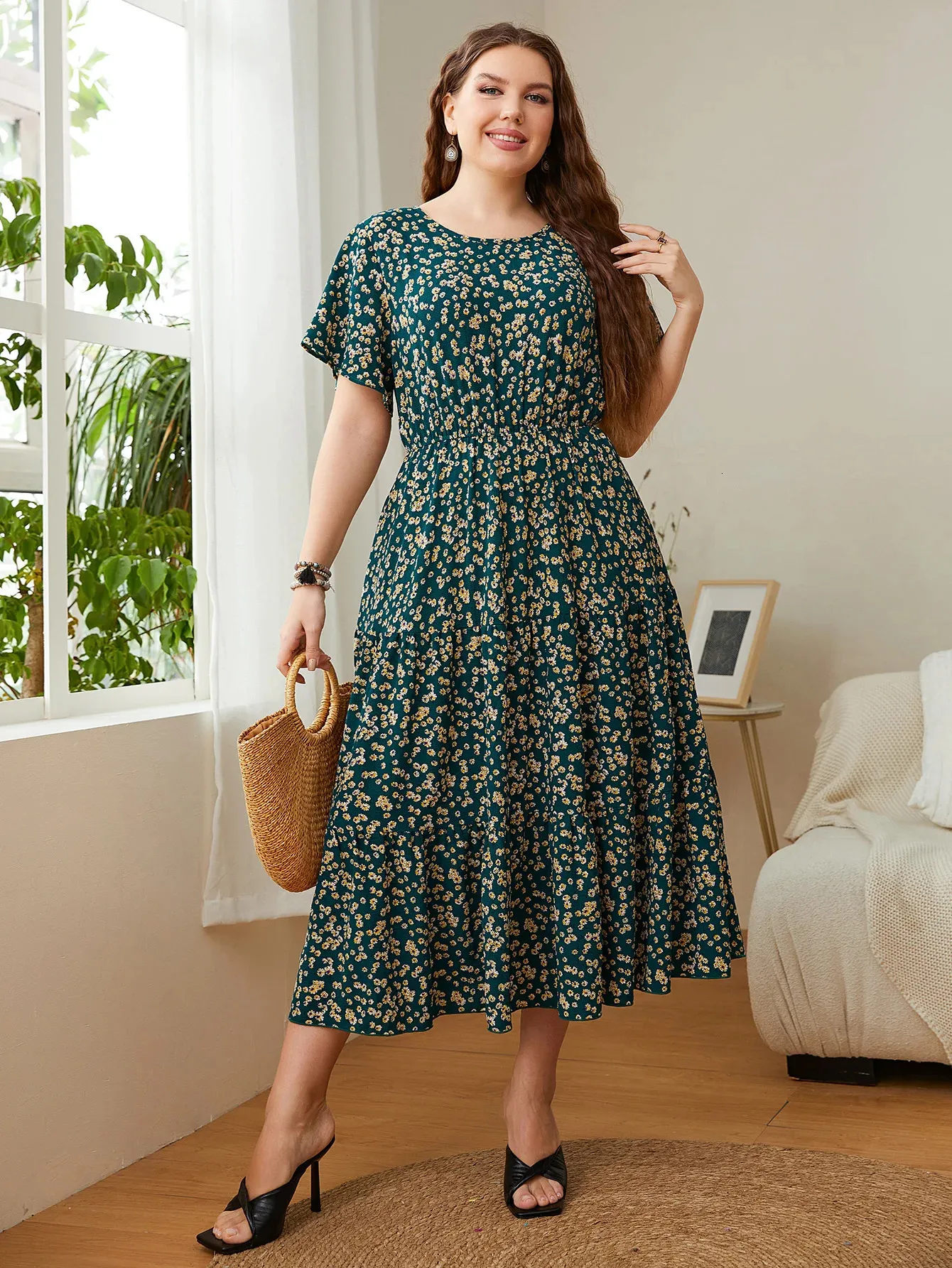 Mode stor storlek kvinnor klädklänning sommar o-hals blommig tryck midi klänningar urban eleganta casual damer plus långa 240417