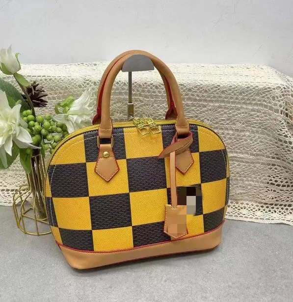 Classic Shell Bag Zipper Multi-couleur en cuir en cuir et tendance de mode à usure en option simple
