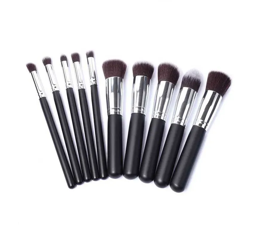 10‑Piece Professional Makeup Brush Kit – Nylon Bristles, Wood Handles – 20% Off, $3.89