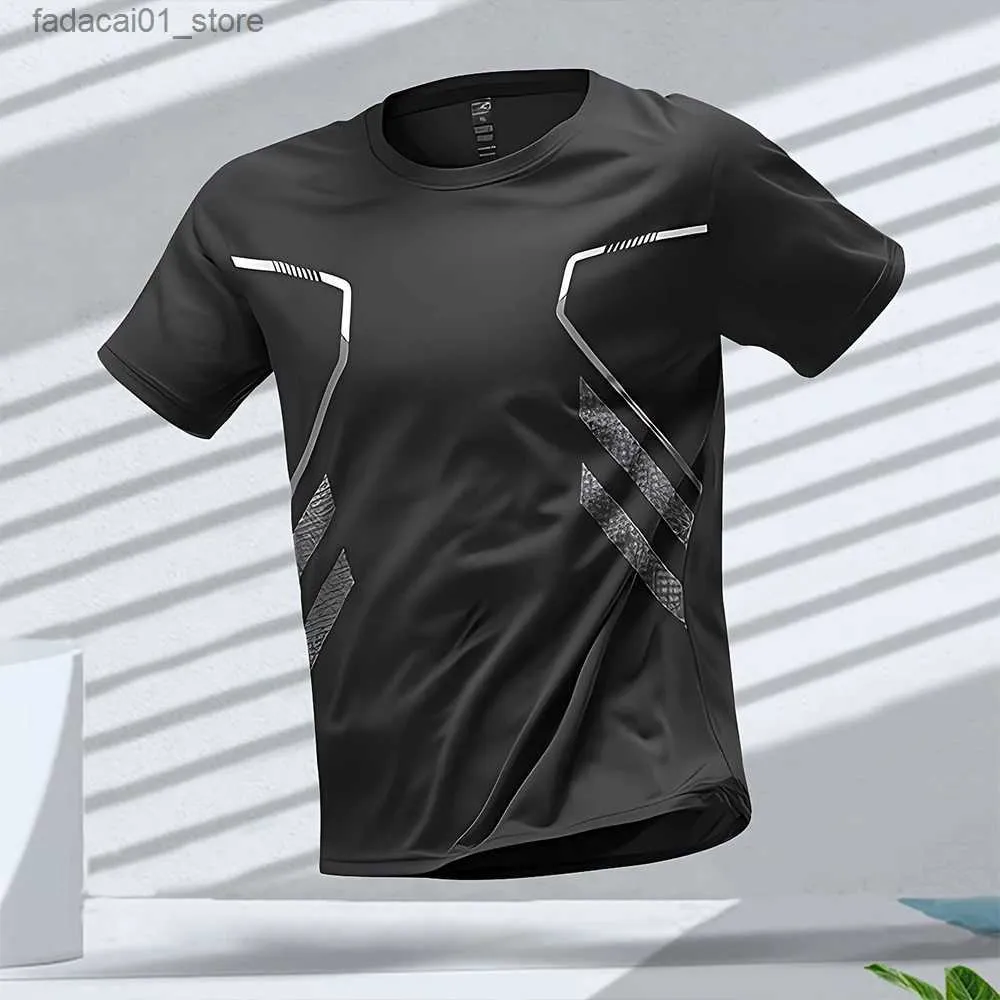 T-shirts masculins T-shirt pour hommes Sports Running T-shirt Bloc coloré HOMMES SÉCHEUR RAPIDE SURCHAPE BRAINE COUPE COURT ROUNE COUC Activité T-shirt Exercice extérieurq240425