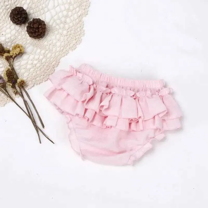 Shorts mjuk andningsbar bomull baby ruffle bloomers söt tutu kjol shorts vår sommar pojkar flickor ren färg pp shorts bröd byxor h240425